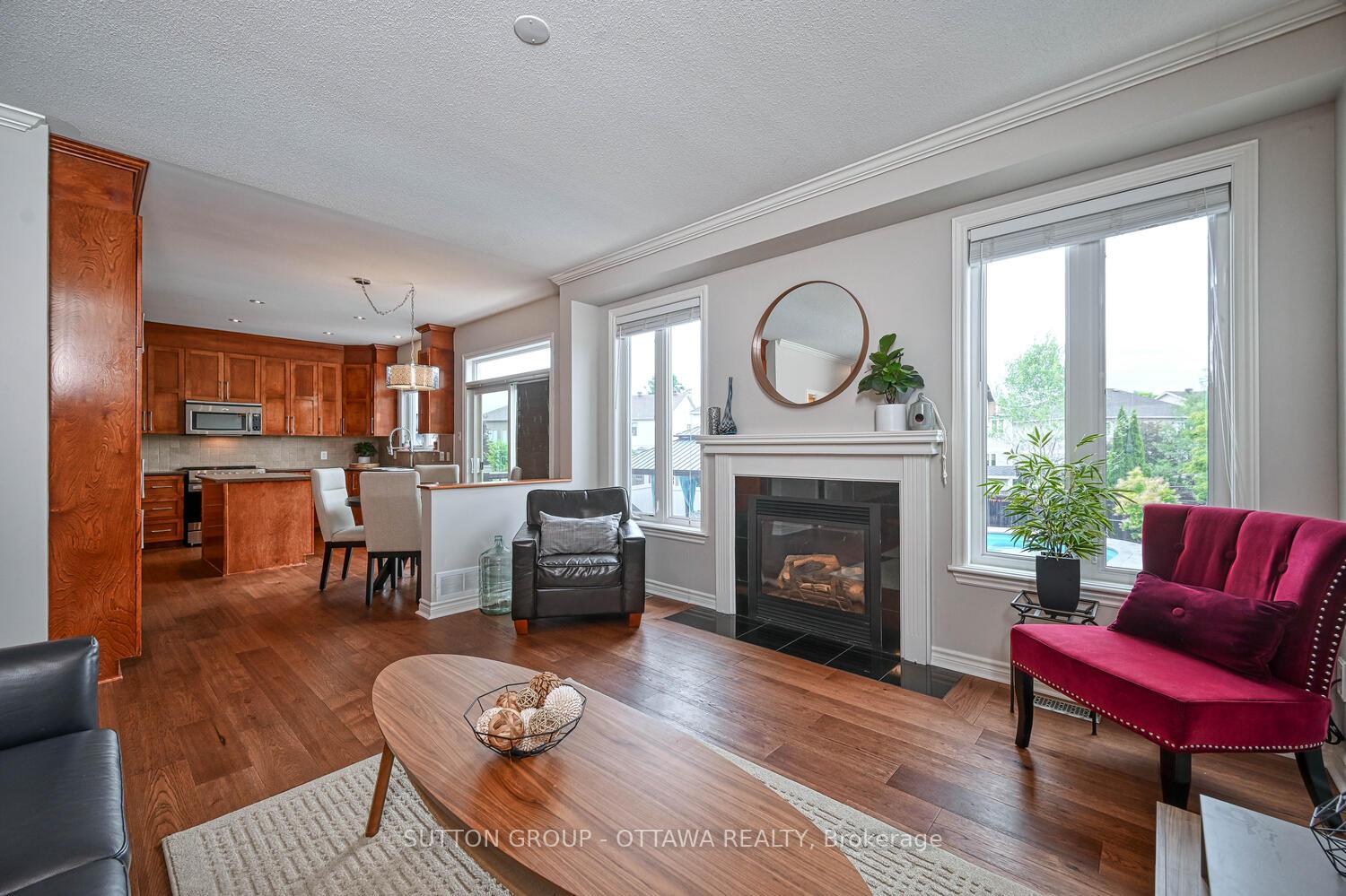 Photo 10 of 329 West Ridge Drive, Ottawa, Stittsville (South) — HOMEH