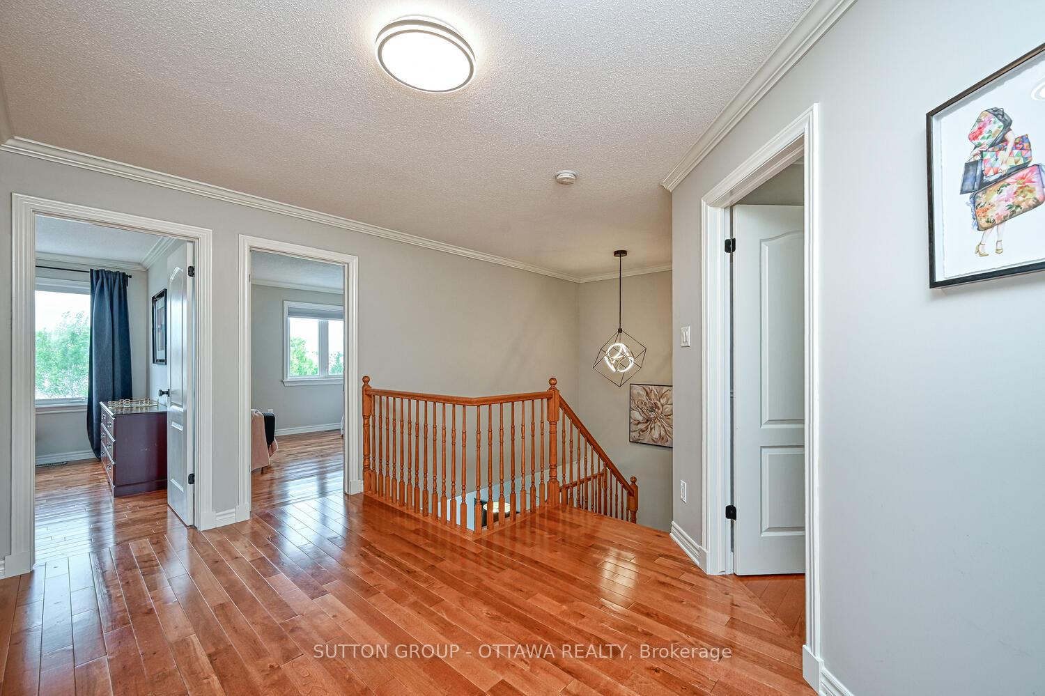 Photo 16 of 329 West Ridge Drive, Ottawa, Stittsville (South) — HOMEH