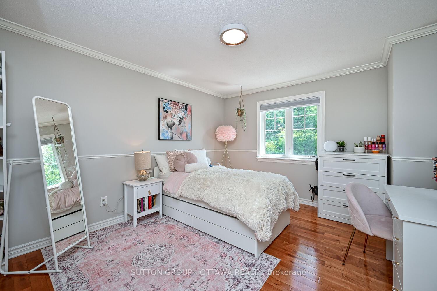 Photo 23 of 329 West Ridge Drive, Ottawa, Stittsville (South) — HOMEH
