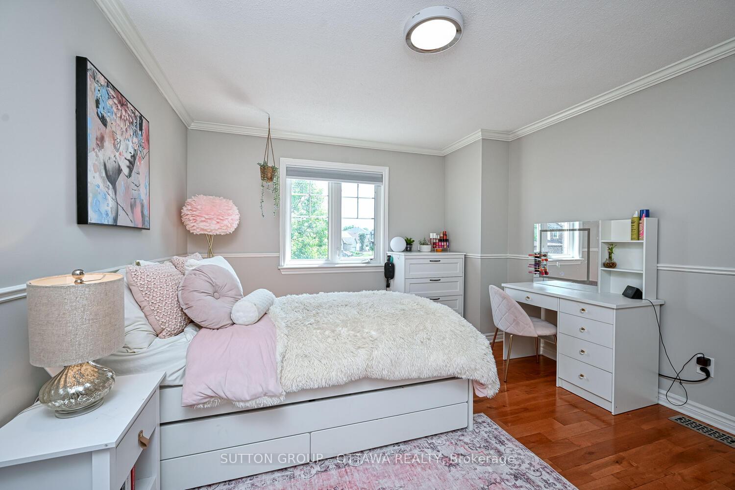 Photo 24 of 329 West Ridge Drive, Ottawa, Stittsville (South) — HOMEH