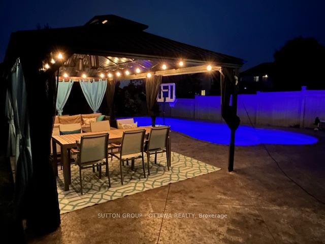 Photo 36 of 329 West Ridge Drive, Ottawa, Stittsville (South) — HOMEH