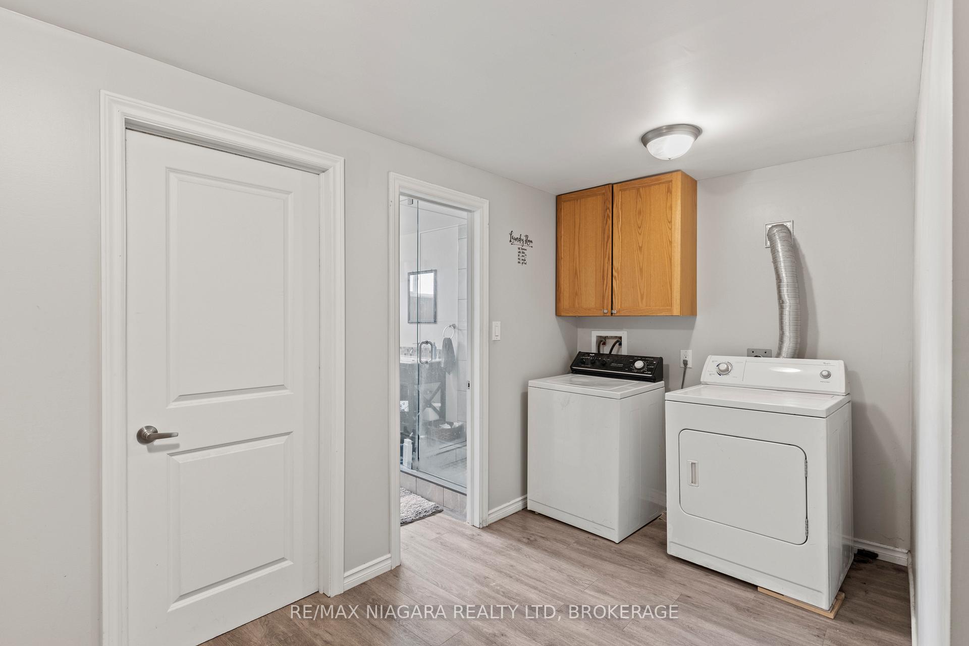Photo 25 of 18 Chalmers Street, St. Catharines, Facer — HOMEH