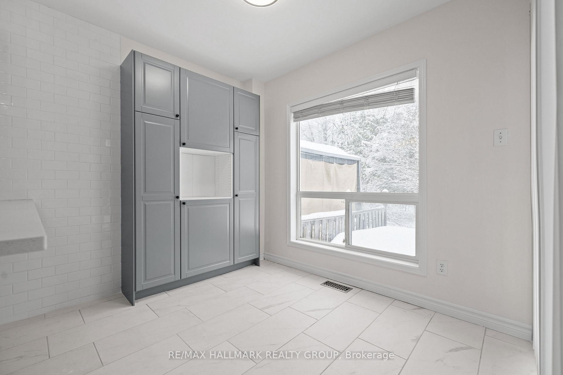 Photo 15 of 39 Whalings Circle, Ottawa, Stittsville (Central) — HOMEH