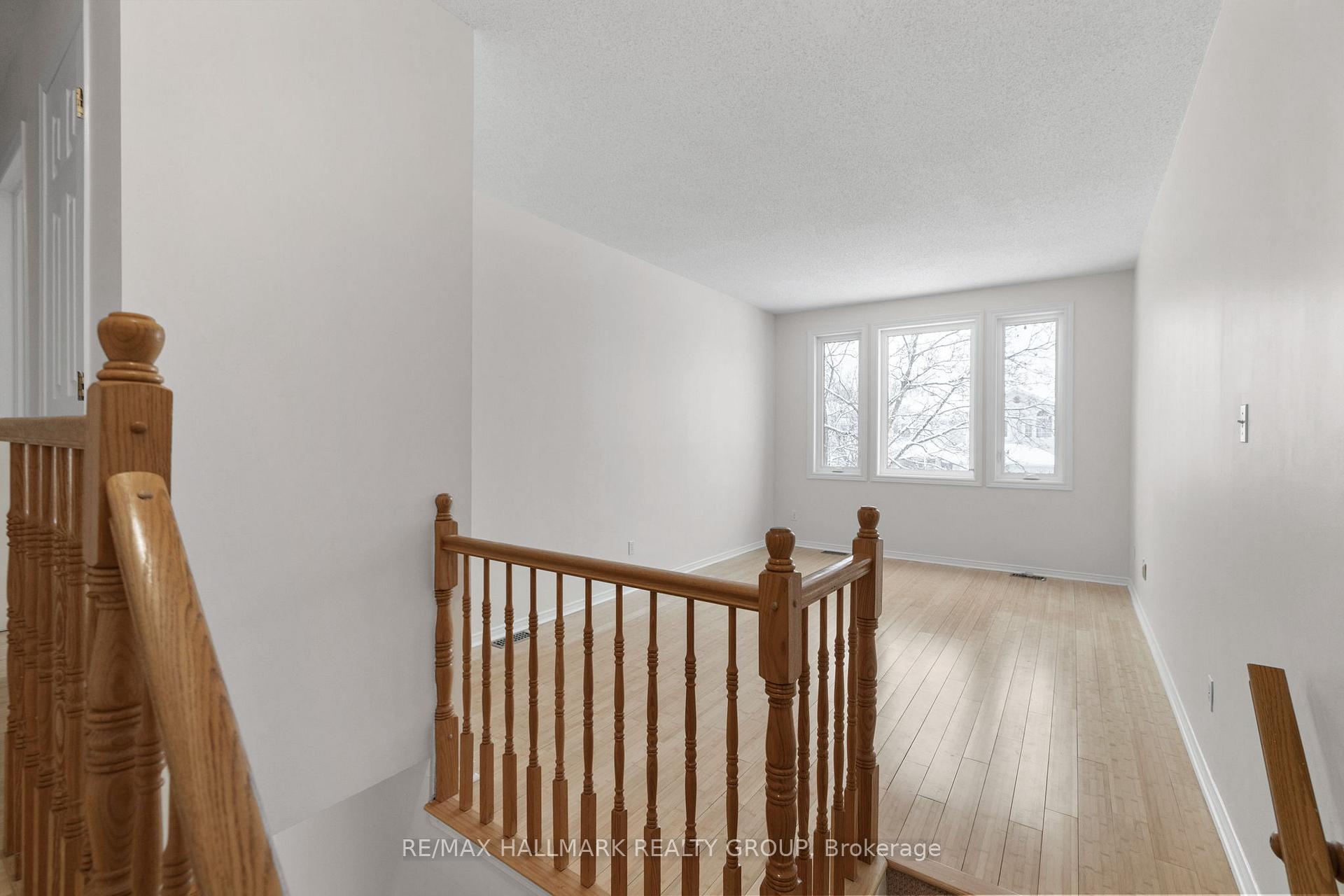 Photo 41 of 39 Whalings Circle, Ottawa, Stittsville (Central) — HOMEH