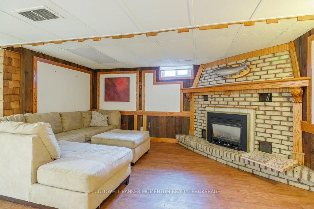 Photo 9 of 40 Black Knight Road, St. Catharines, Lakeport — HOMEH
