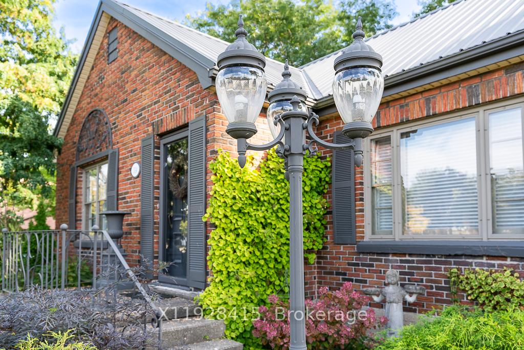Photo 22 of 314 Wellington Street, St. Thomas — HOMEH