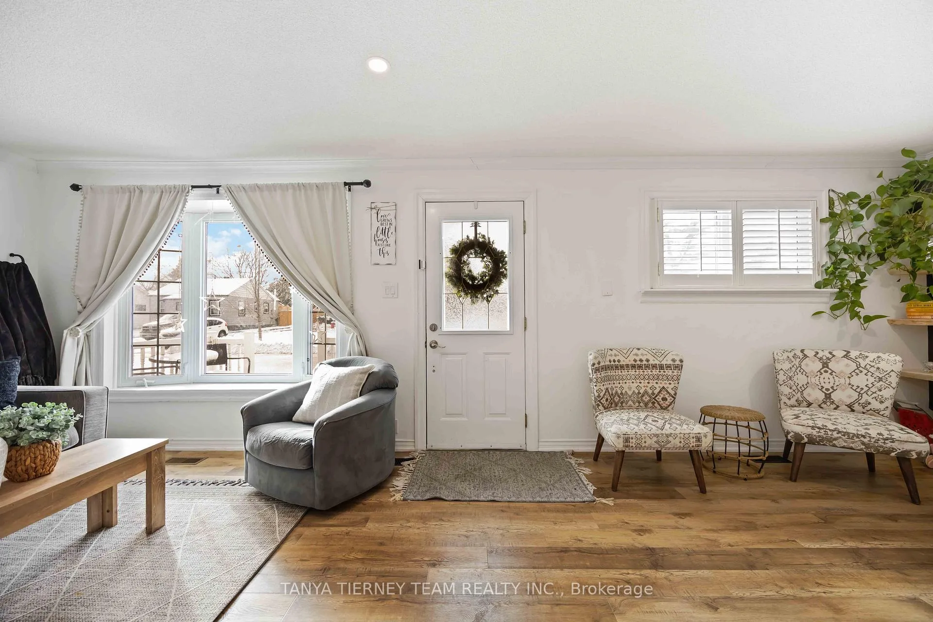 Photo 4 of 52 Glynn Road, Ajax, Central — HOMEH
