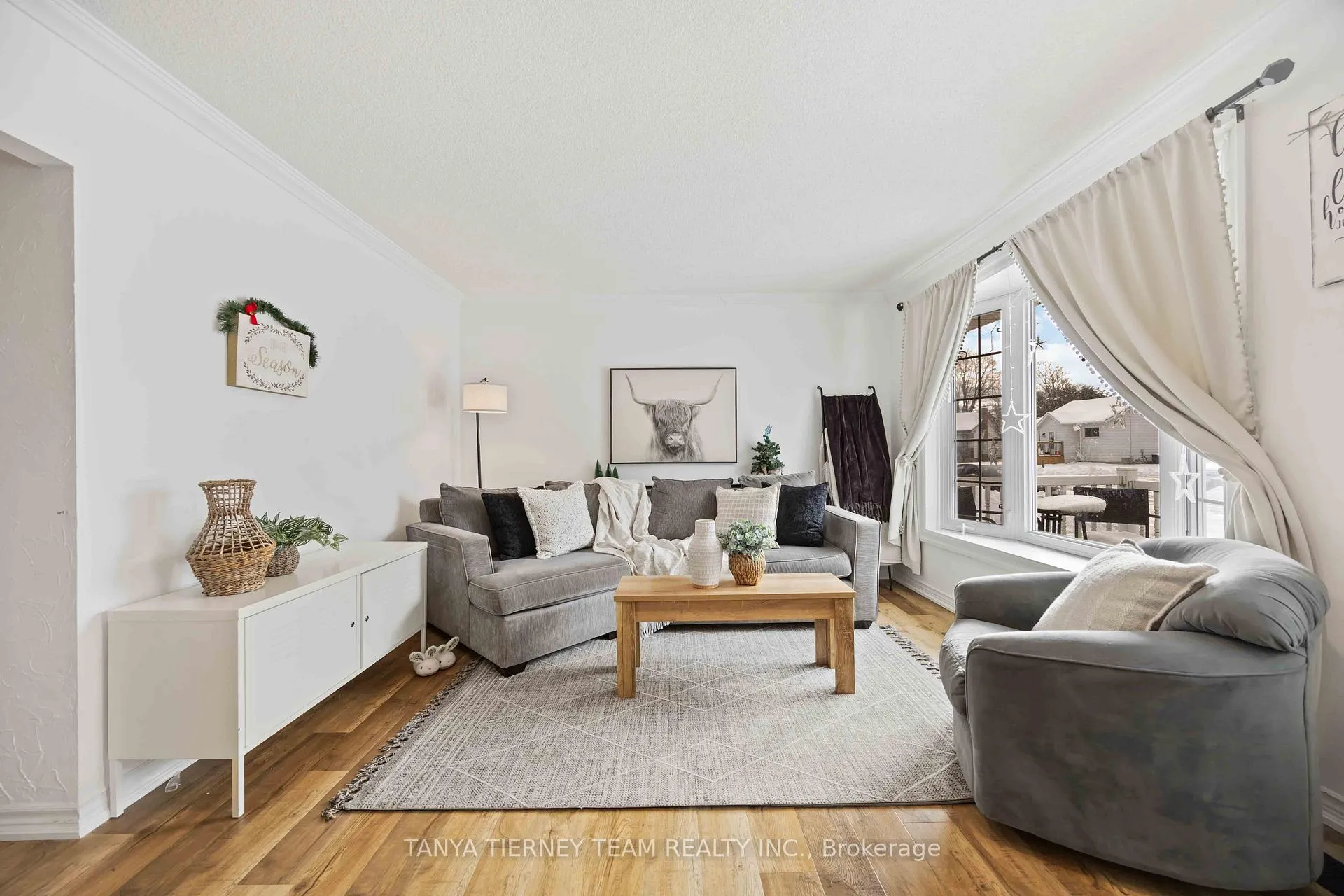 Photo 9 of 52 Glynn Road, Ajax, Central — HOMEH