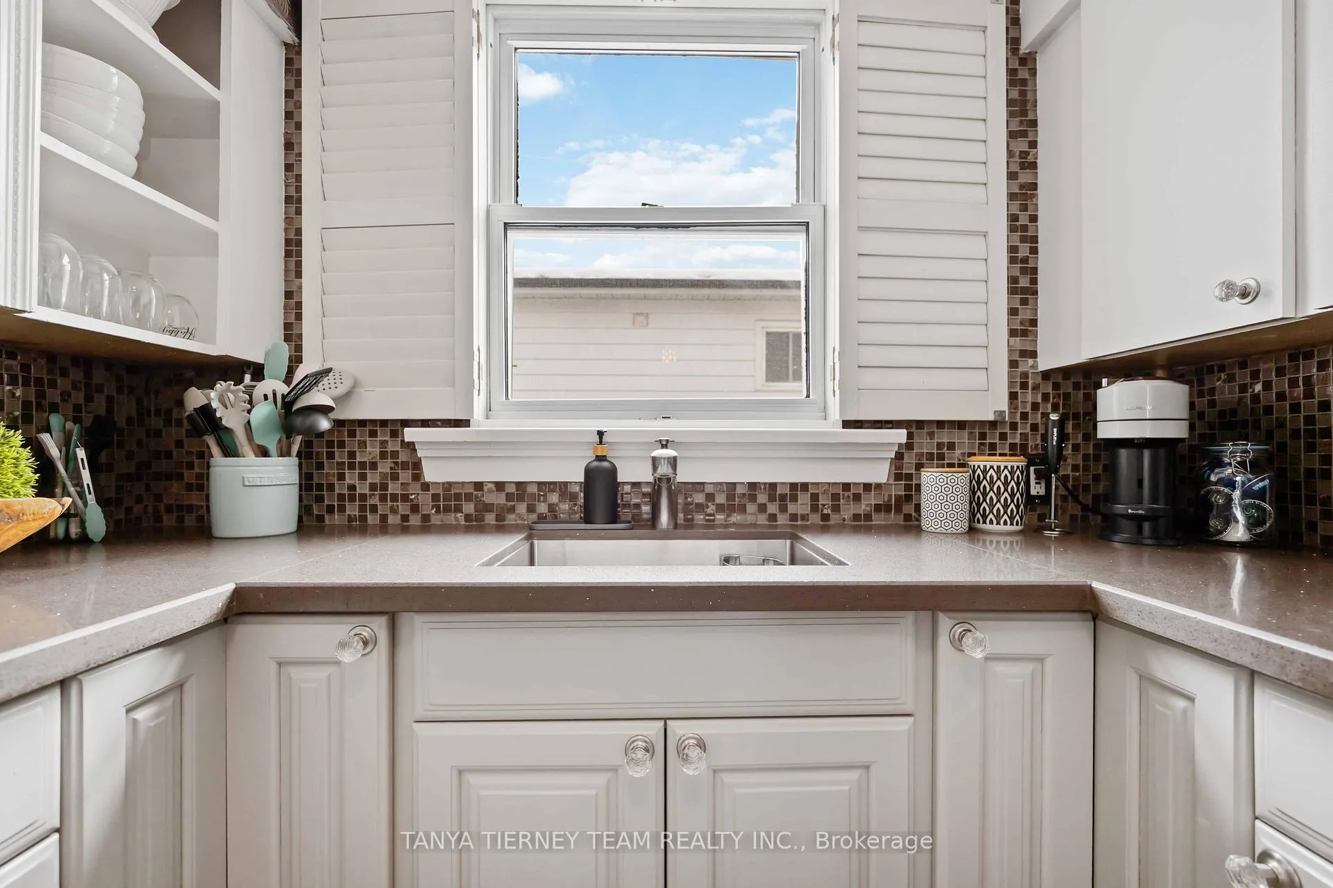 Photo 18 of 52 Glynn Road, Ajax, Central — HOMEH