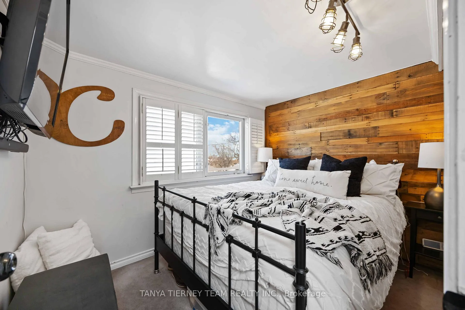 Photo 32 of 52 Glynn Road, Ajax, Central — HOMEH