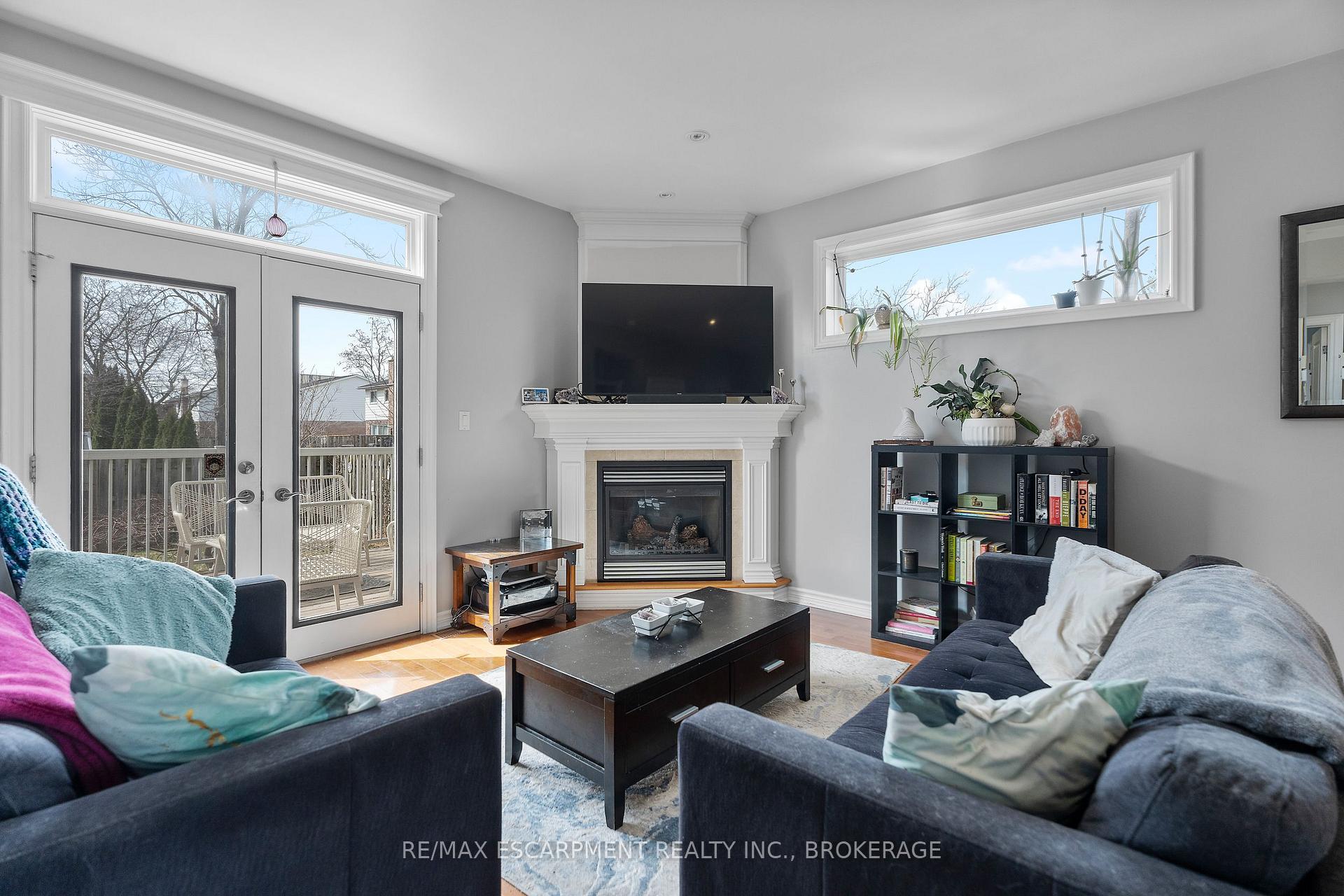 Photo 11 of 413 Niagara Street, St. Catharines, Carlton/Bunting — HOMEH