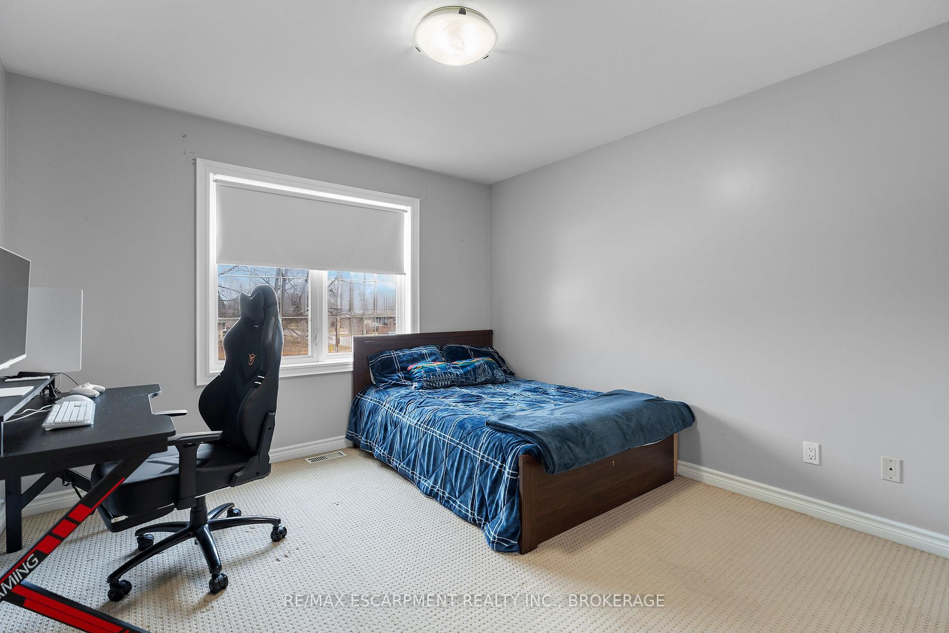 Photo 20 of 413 Niagara Street, St. Catharines, Carlton/Bunting — HOMEH