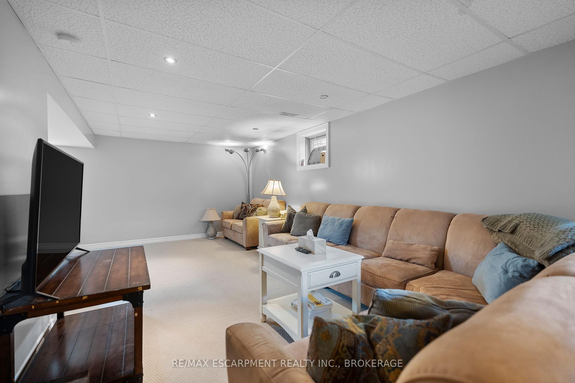 Photo 29 of 413 Niagara Street, St. Catharines, Carlton/Bunting — HOMEH