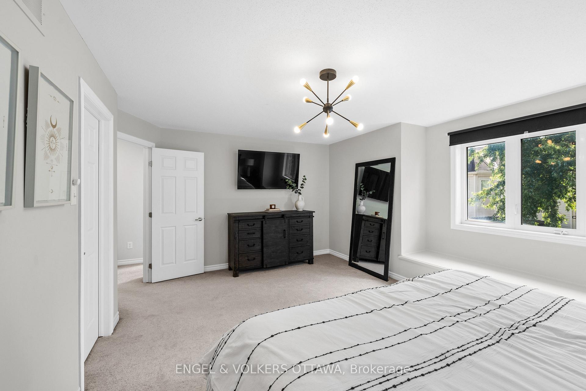 Photo 20 of 416 Vendevale Avenue, Ottawa, Stittsville (North) — HOMEH