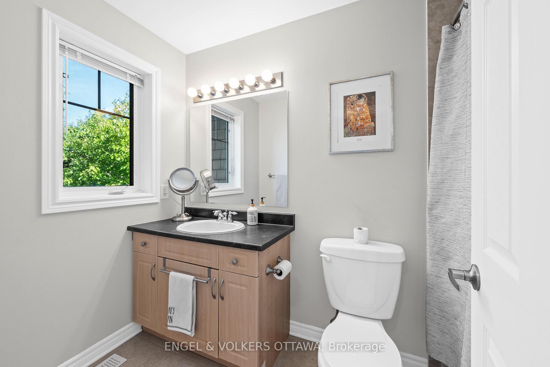 Photo 29 of 416 Vendevale Avenue, Ottawa, Stittsville (North) — HOMEH
