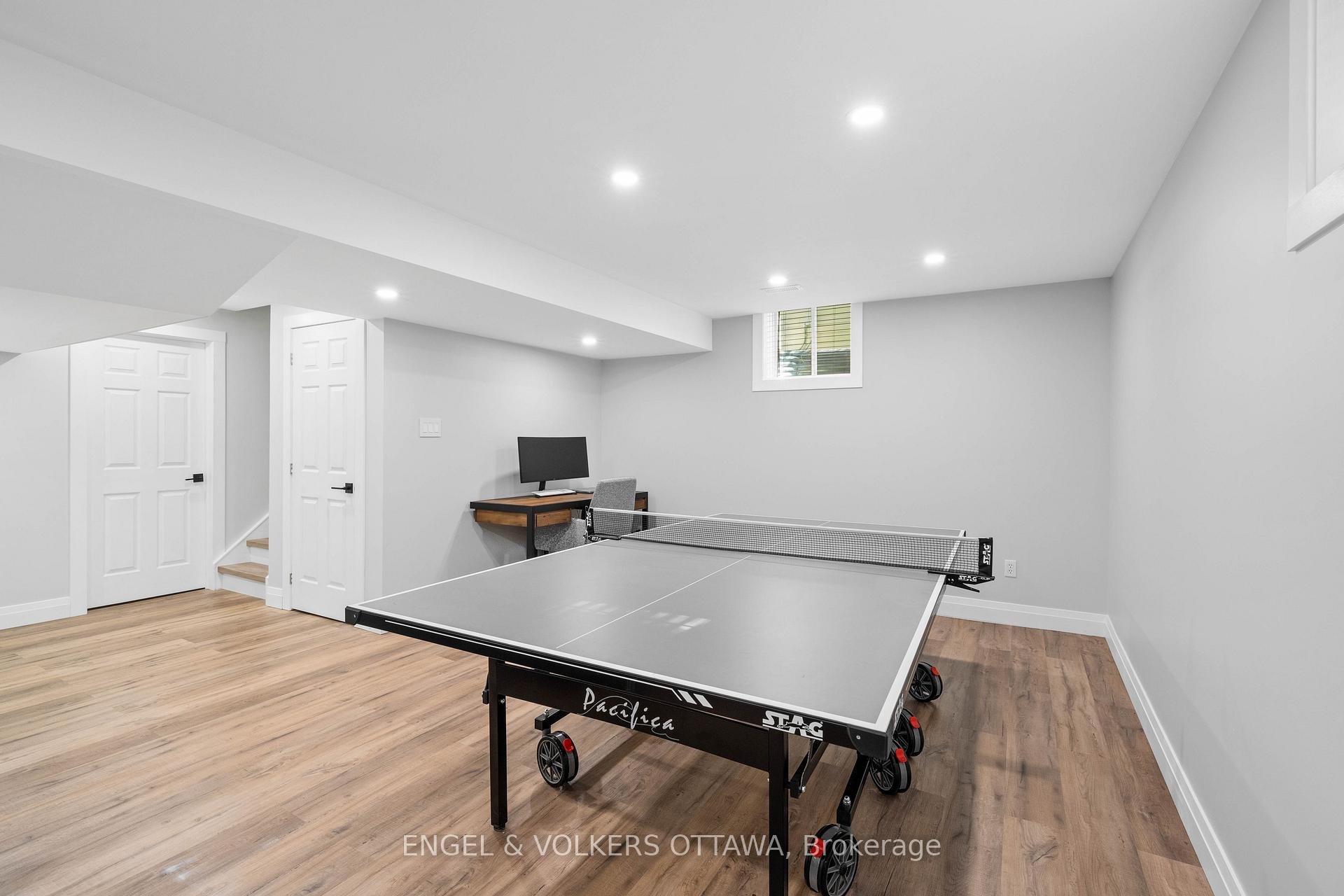 Photo 34 of 416 Vendevale Avenue, Ottawa, Stittsville (North) — HOMEH