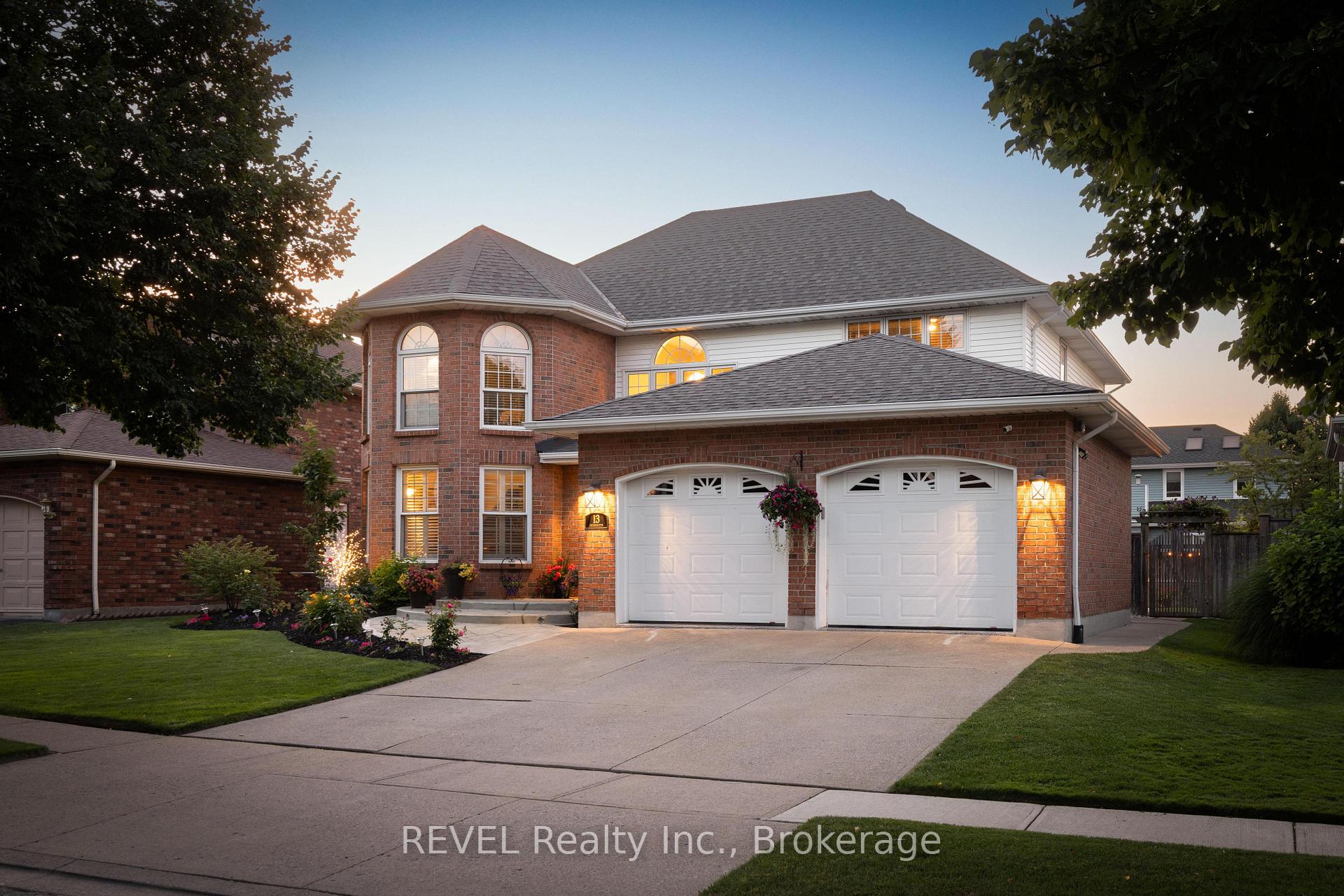 Photo 1 of 13 Chessington Street, St. Catharines, Grapeview — HOMEH