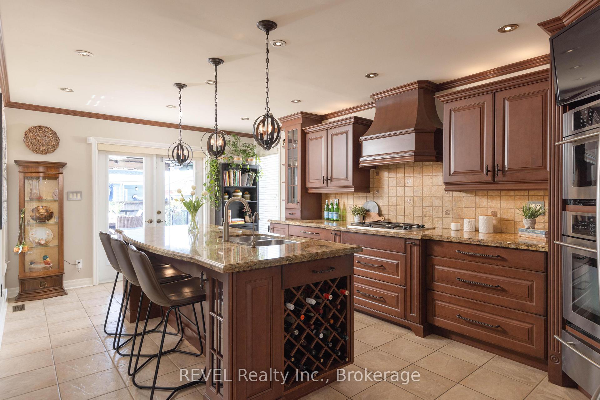 Photo 16 of 13 Chessington Street, St. Catharines, Grapeview — HOMEH