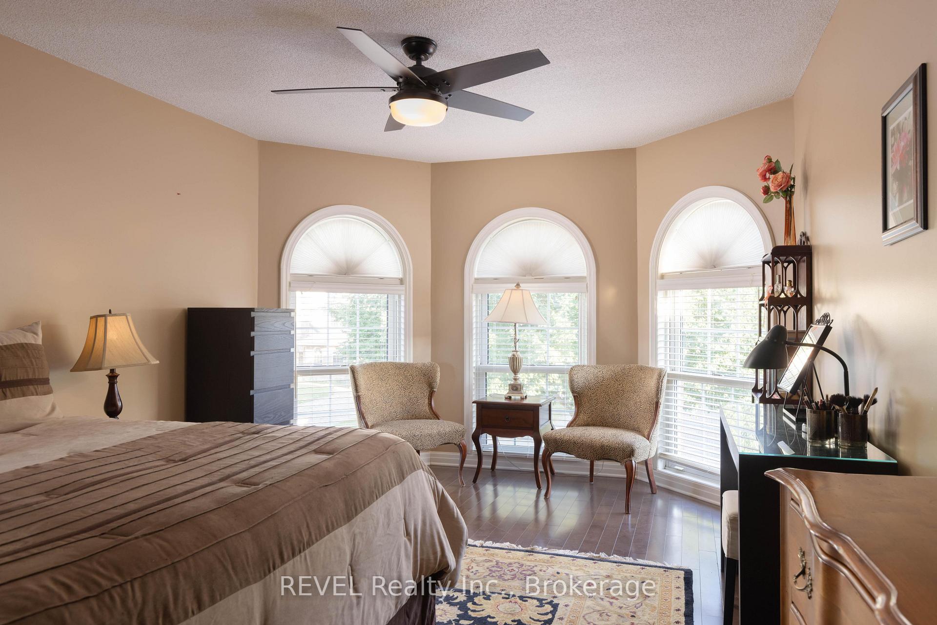 Photo 23 of 13 Chessington Street, St. Catharines, Grapeview — HOMEH