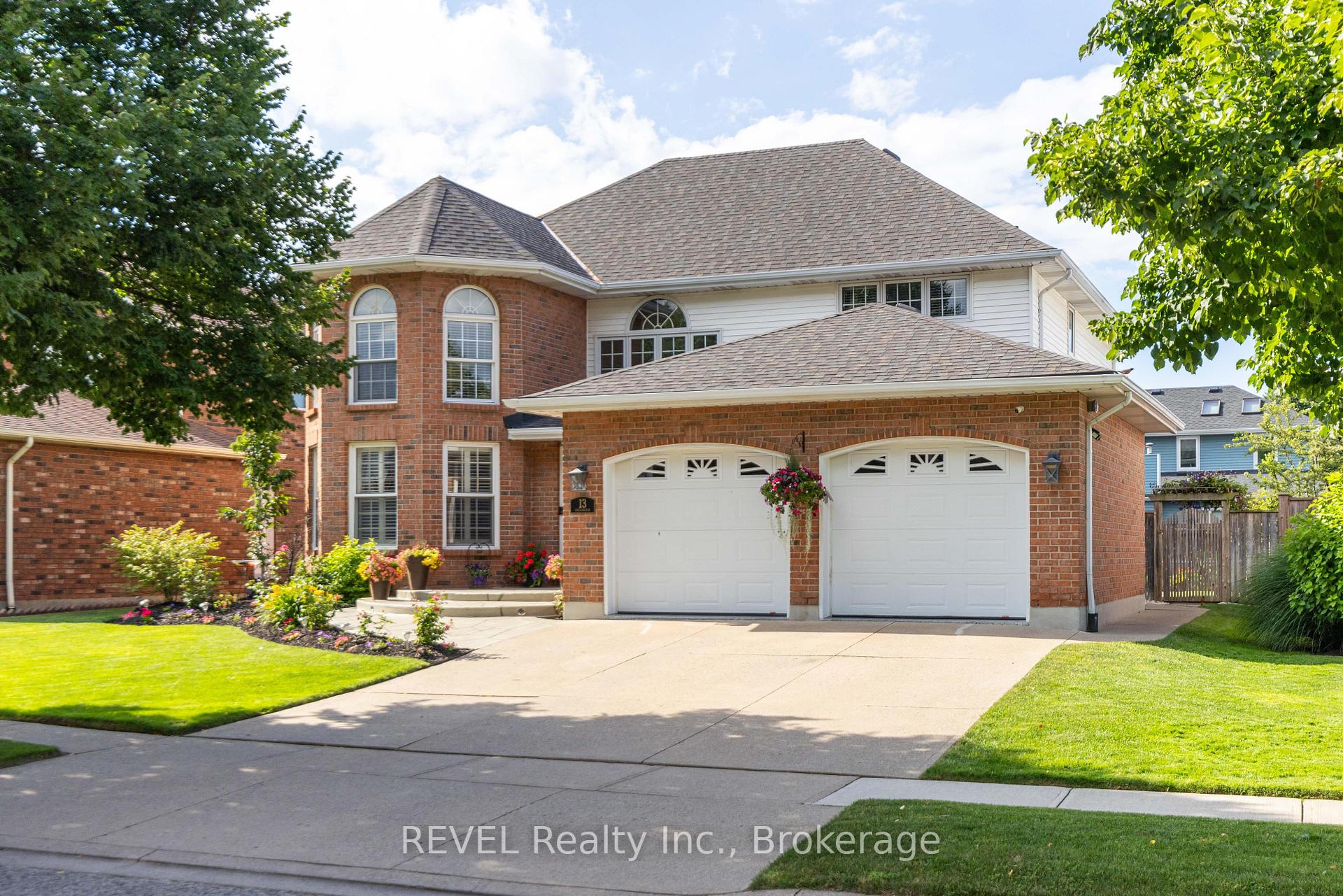Photo 47 of 13 Chessington Street, St. Catharines, Grapeview — HOMEH