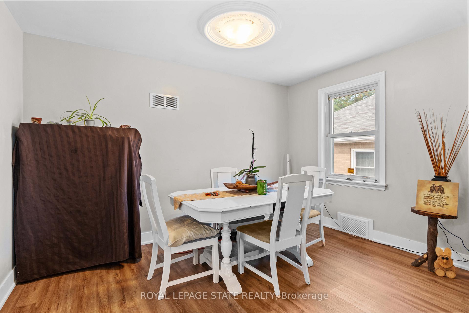 Photo 17 of 17 Prestwick Avenue, St. Catharines, Oakdale — HOMEH