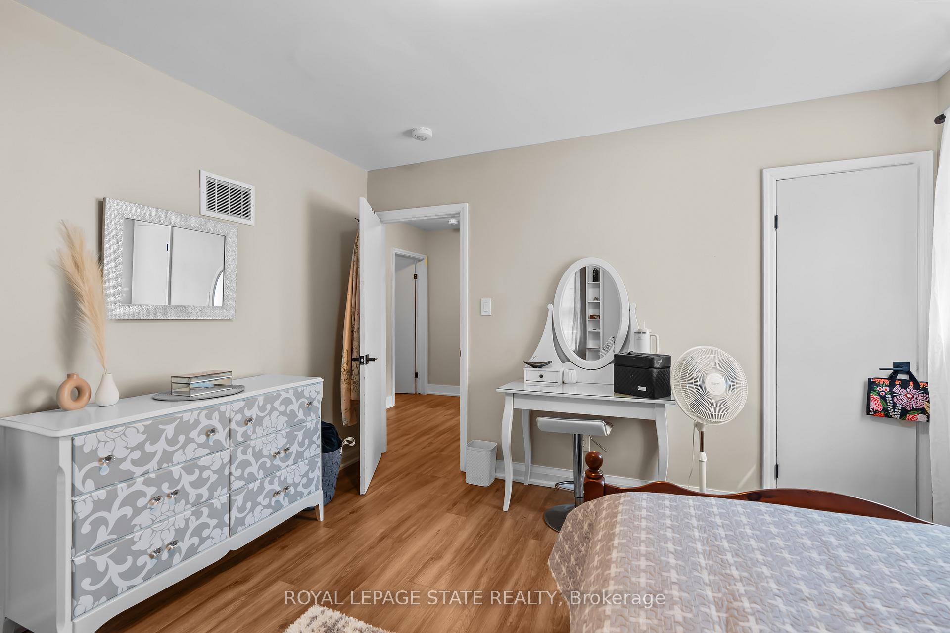 Photo 21 of 17 Prestwick Avenue, St. Catharines, Oakdale — HOMEH