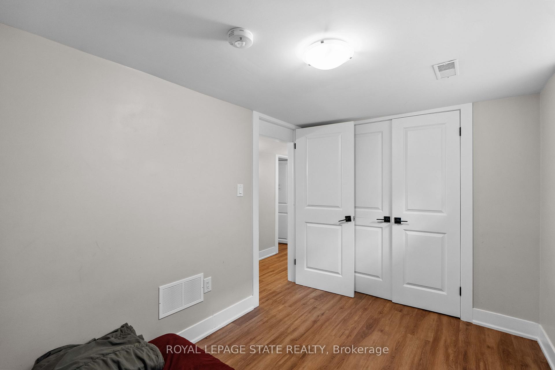 Photo 36 of 17 Prestwick Avenue, St. Catharines, Oakdale — HOMEH