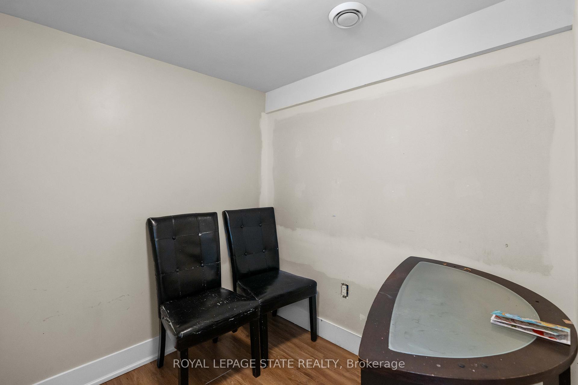 Photo 41 of 17 Prestwick Avenue, St. Catharines, Oakdale — HOMEH