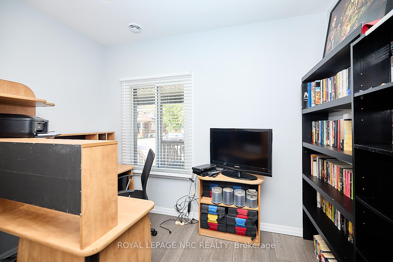 Photo 19 of 2 Fairburn Avenue, St. Catharines, Burleigh Hill — HOMEH