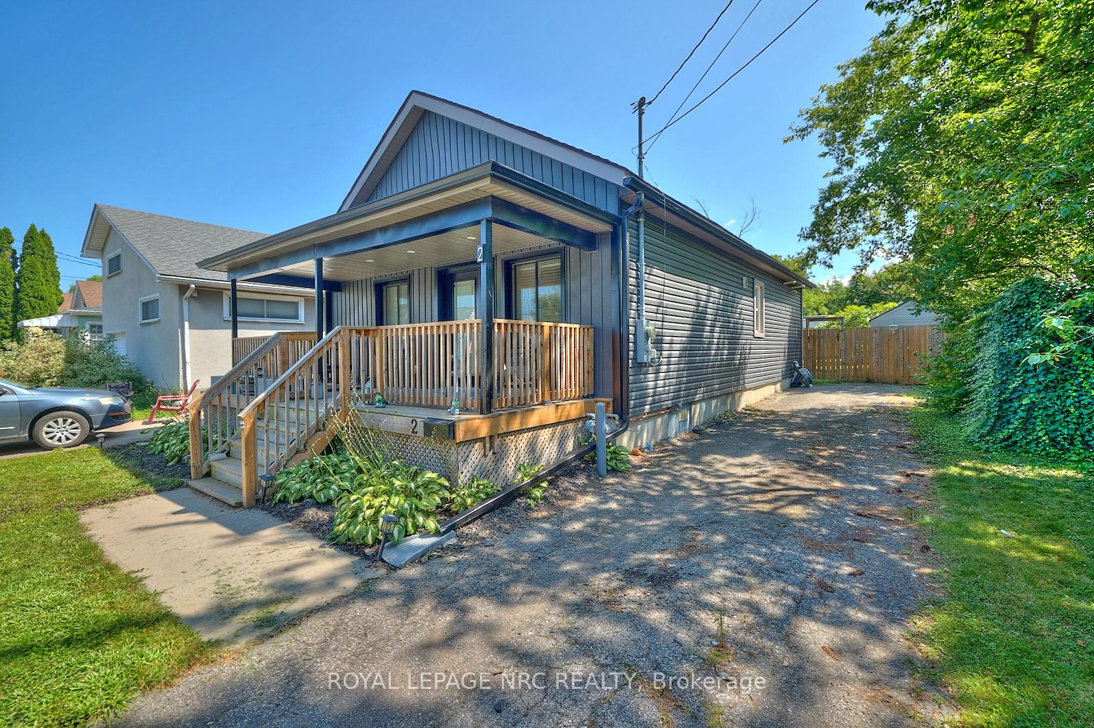 Photo 28 of 2 Fairburn Avenue, St. Catharines, Burleigh Hill — HOMEH