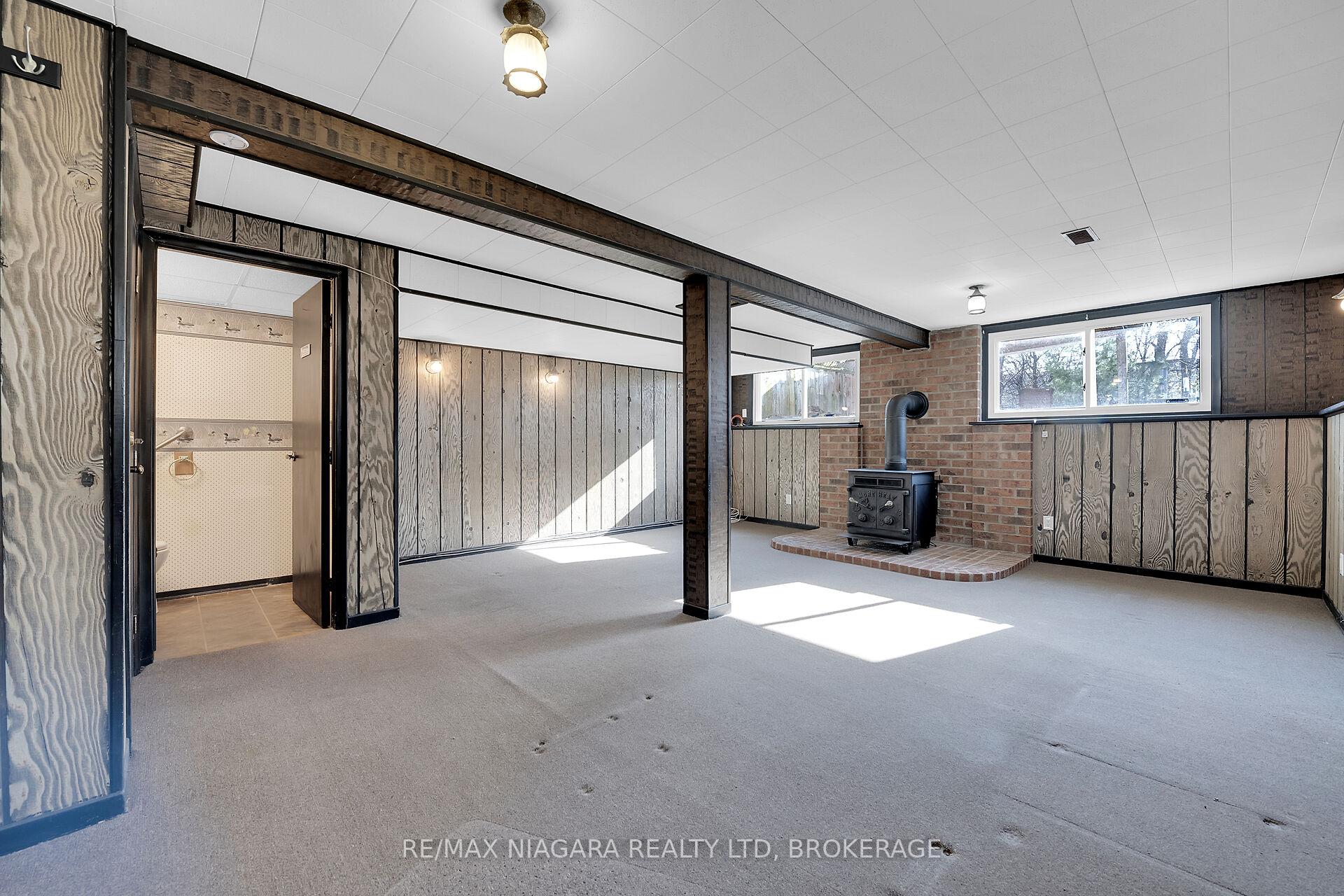 Photo 20 of 70 Loraine Drive, St. Catharines, Oakdale — HOMEH