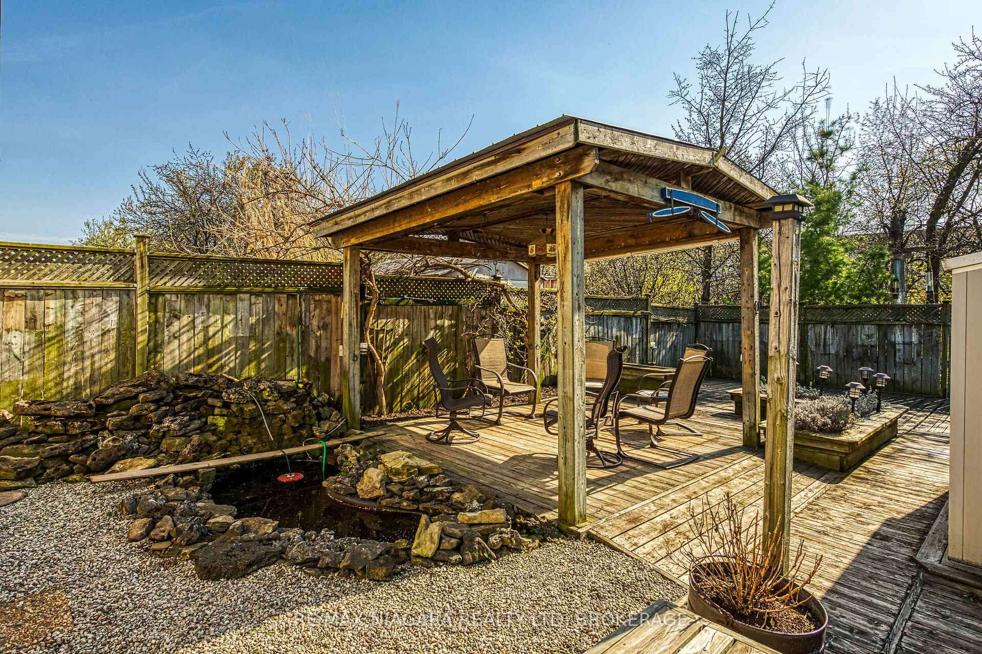 Photo 40 of 70 Loraine Drive, St. Catharines, Oakdale — HOMEH