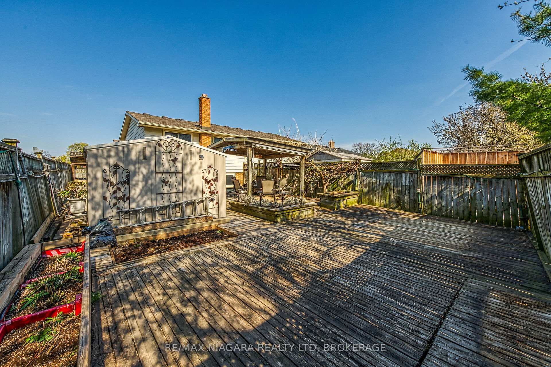 Photo 44 of 70 Loraine Drive, St. Catharines, Oakdale — HOMEH