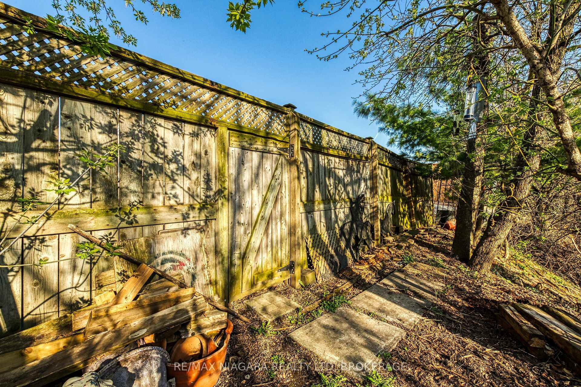 Photo 48 of 70 Loraine Drive, St. Catharines, Oakdale — HOMEH