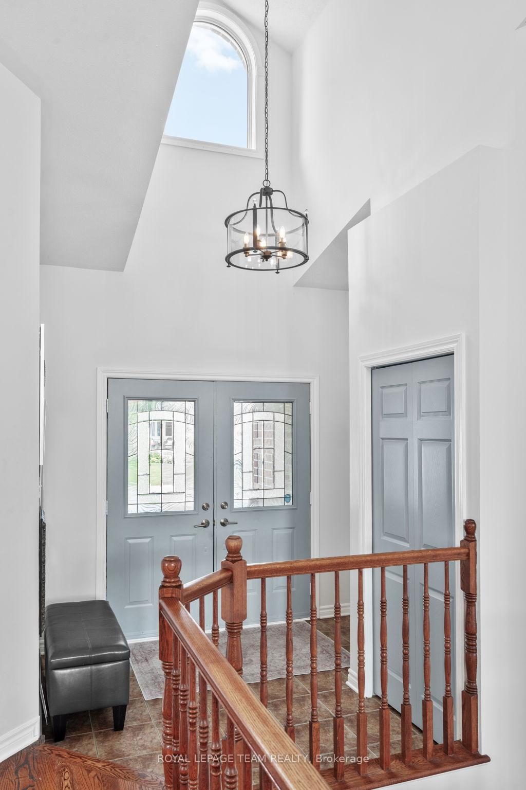 Photo 6 of 29 Shining Star Circle, Ottawa, Stittsville (South) — HOMEH