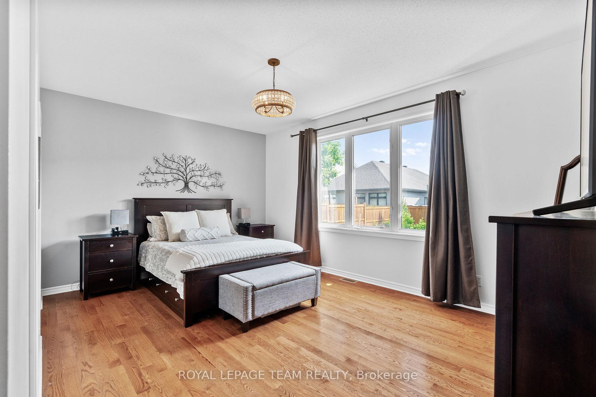 Photo 29 of 29 Shining Star Circle, Ottawa, Stittsville (South) — HOMEH