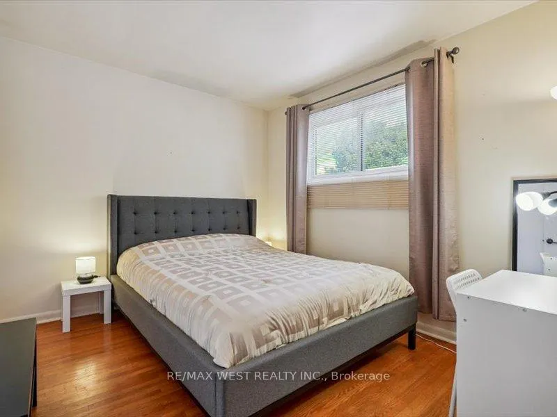 Photo 6 of 57 East 36th Street, Hamilton, Raleigh — HOMEH