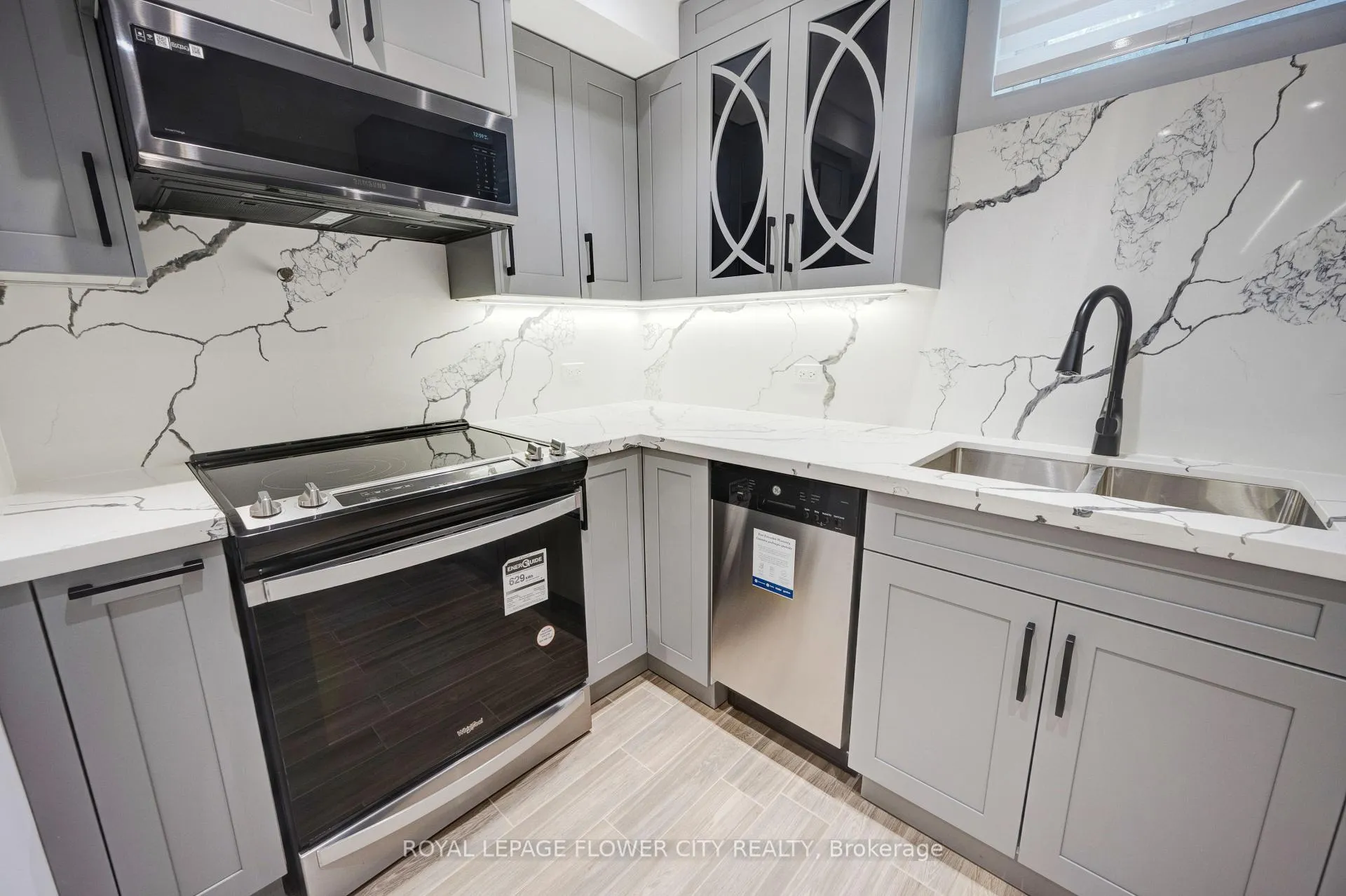 Photo 4 of Unit Bsmt, 57 letty Avenue, Brampton, Fletcher's West — HOMEH