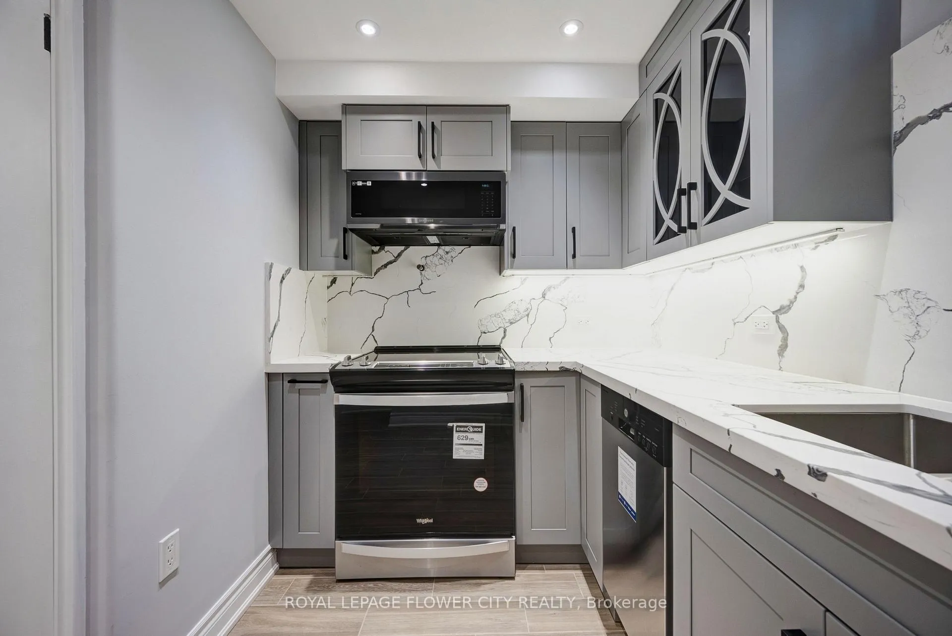 Photo 6 of Unit Bsmt, 57 letty Avenue, Brampton, Fletcher's West — HOMEH