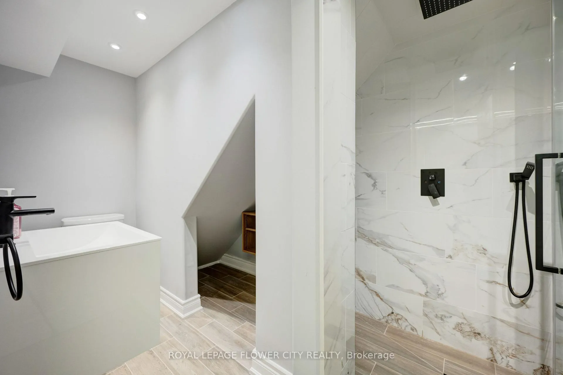 Photo 24 of Unit Bsmt, 57 letty Avenue, Brampton, Fletcher's West — HOMEH