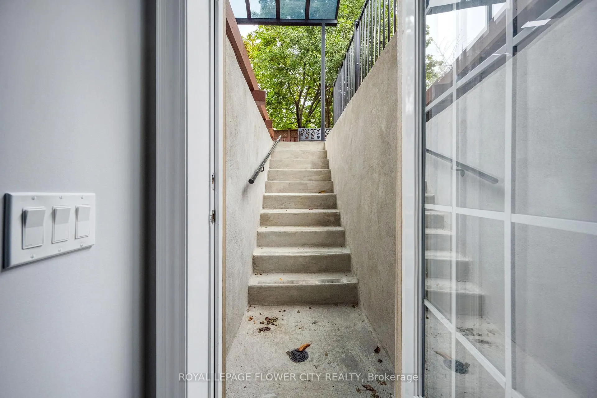 Photo 34 of Unit Bsmt, 57 letty Avenue, Brampton, Fletcher's West — HOMEH