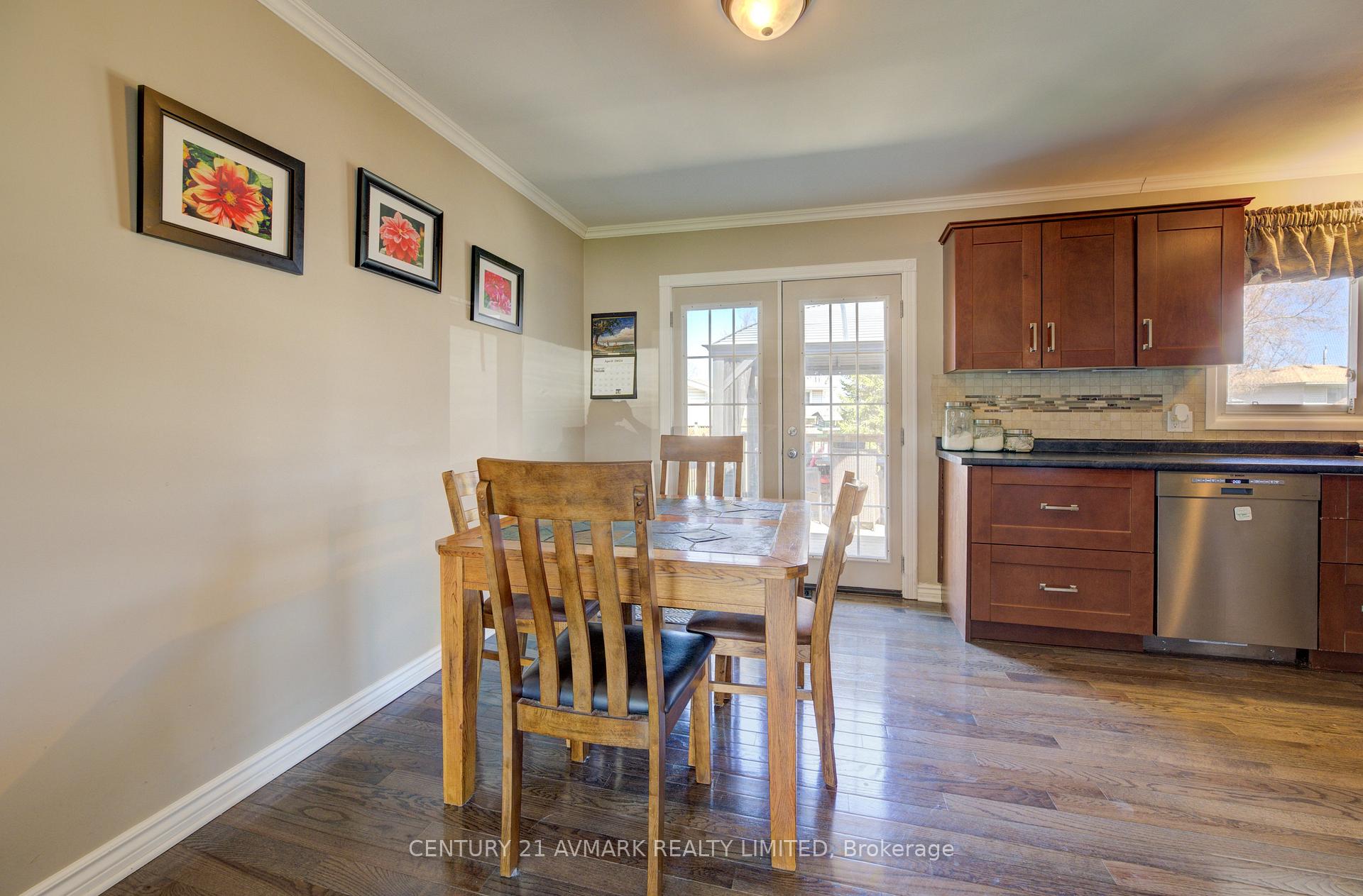 Photo 11 of 273 Lakeshore Road, St. Catharines, Lakeshore — HOMEH