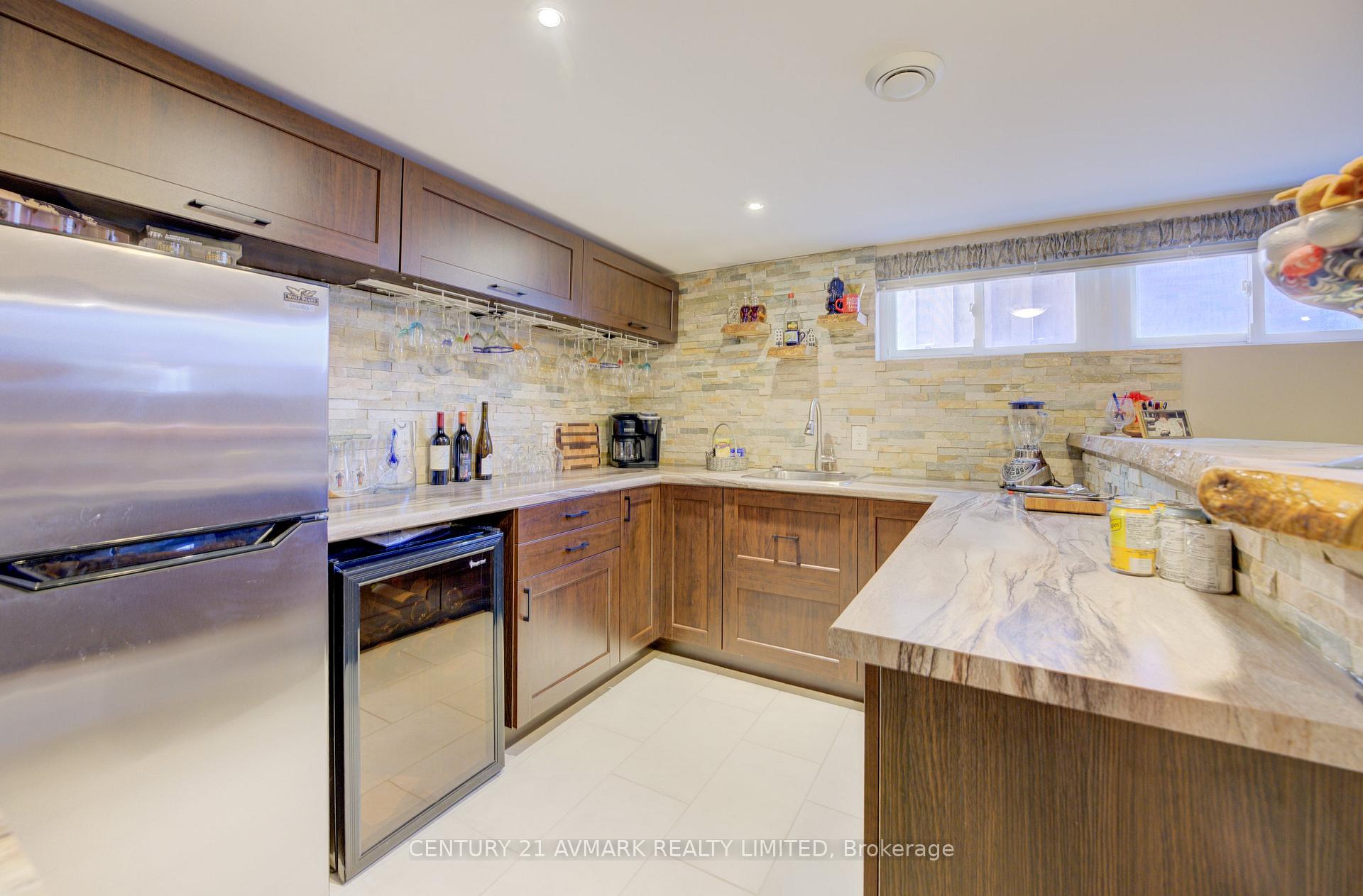 Photo 24 of 273 Lakeshore Road, St. Catharines, Lakeshore — HOMEH