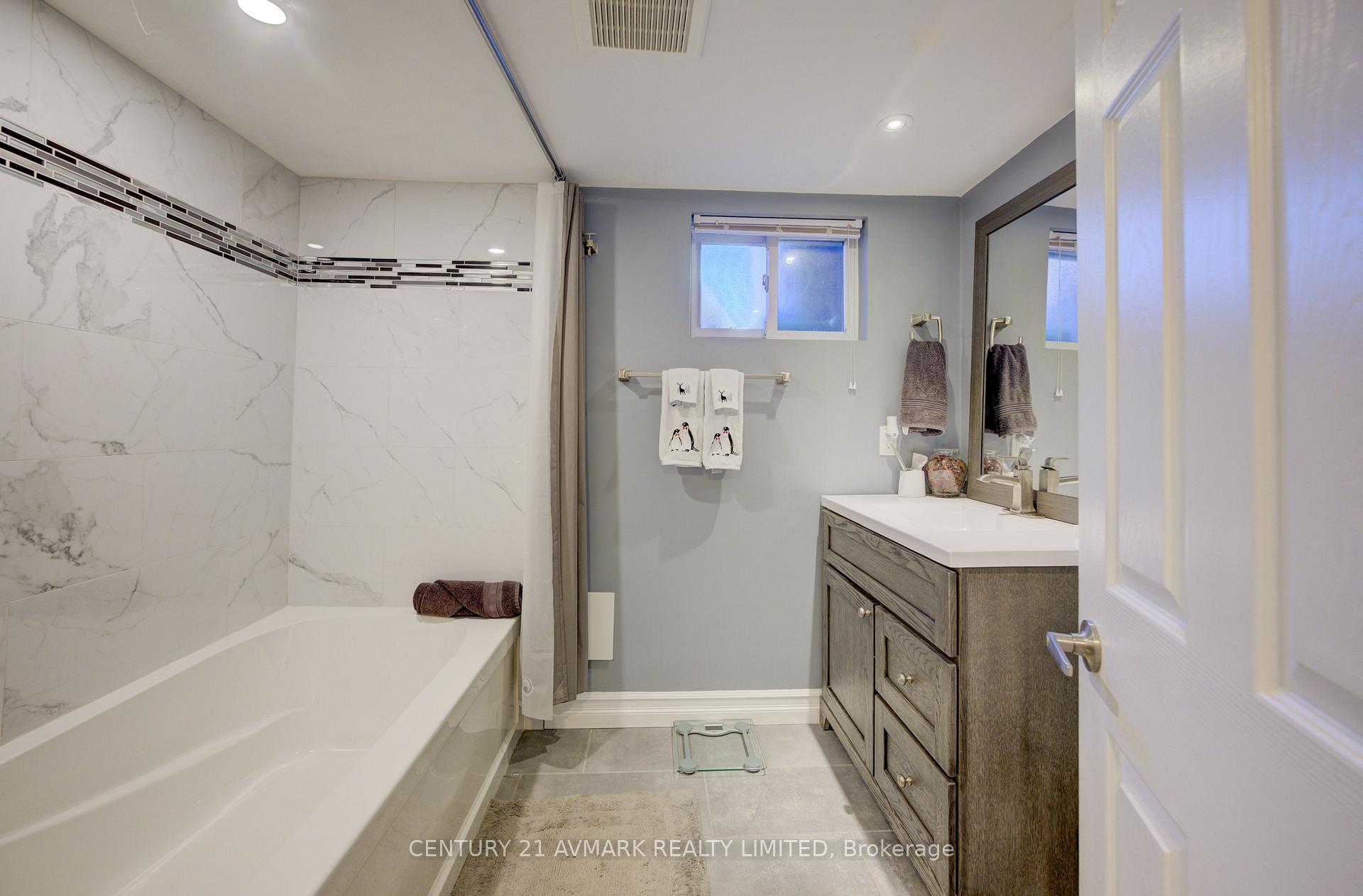 Photo 31 of 273 Lakeshore Road, St. Catharines, Lakeshore — HOMEH