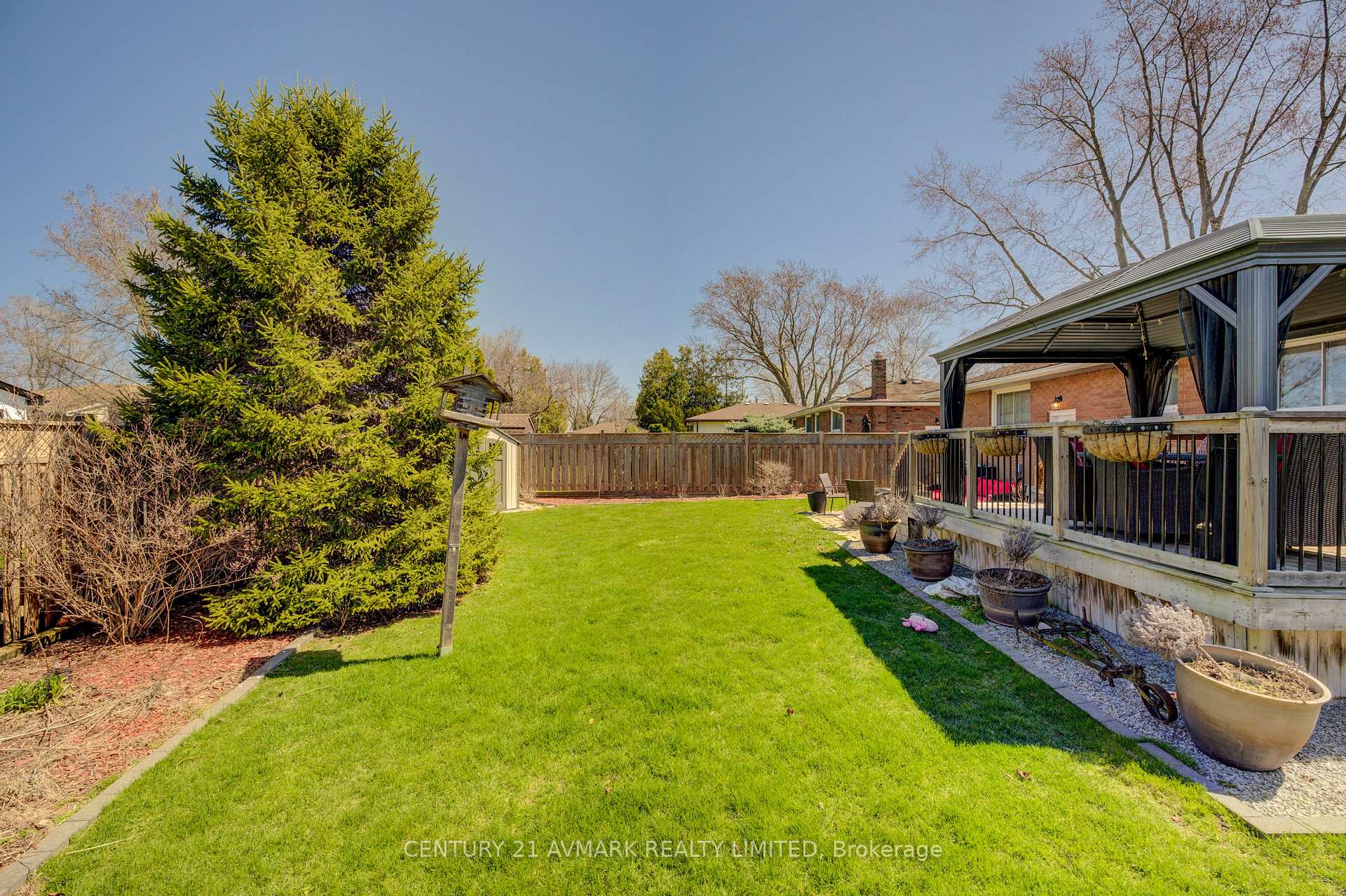 Photo 36 of 273 Lakeshore Road, St. Catharines, Lakeshore — HOMEH