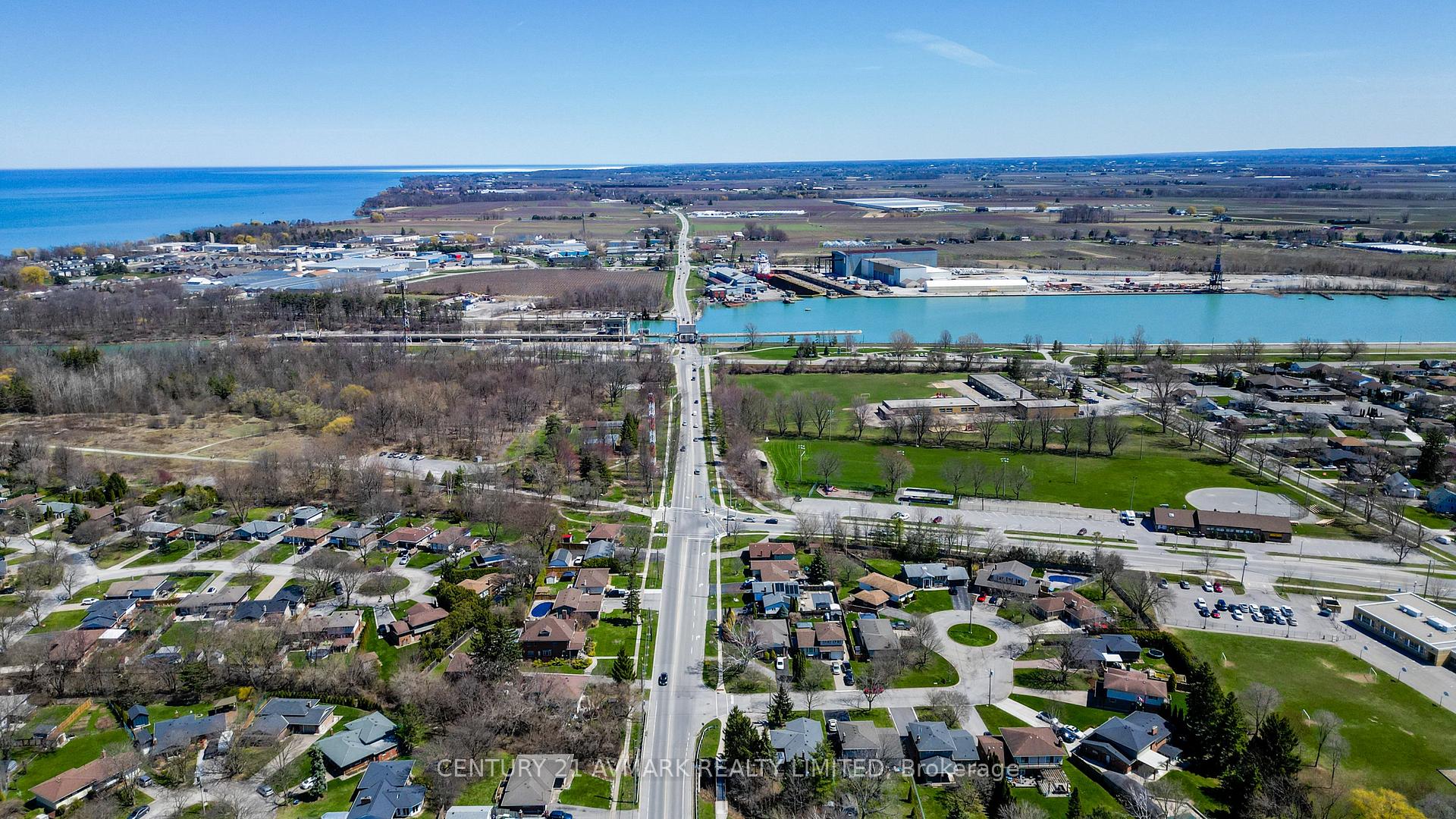 Photo 43 of 273 Lakeshore Road, St. Catharines, Lakeshore — HOMEH