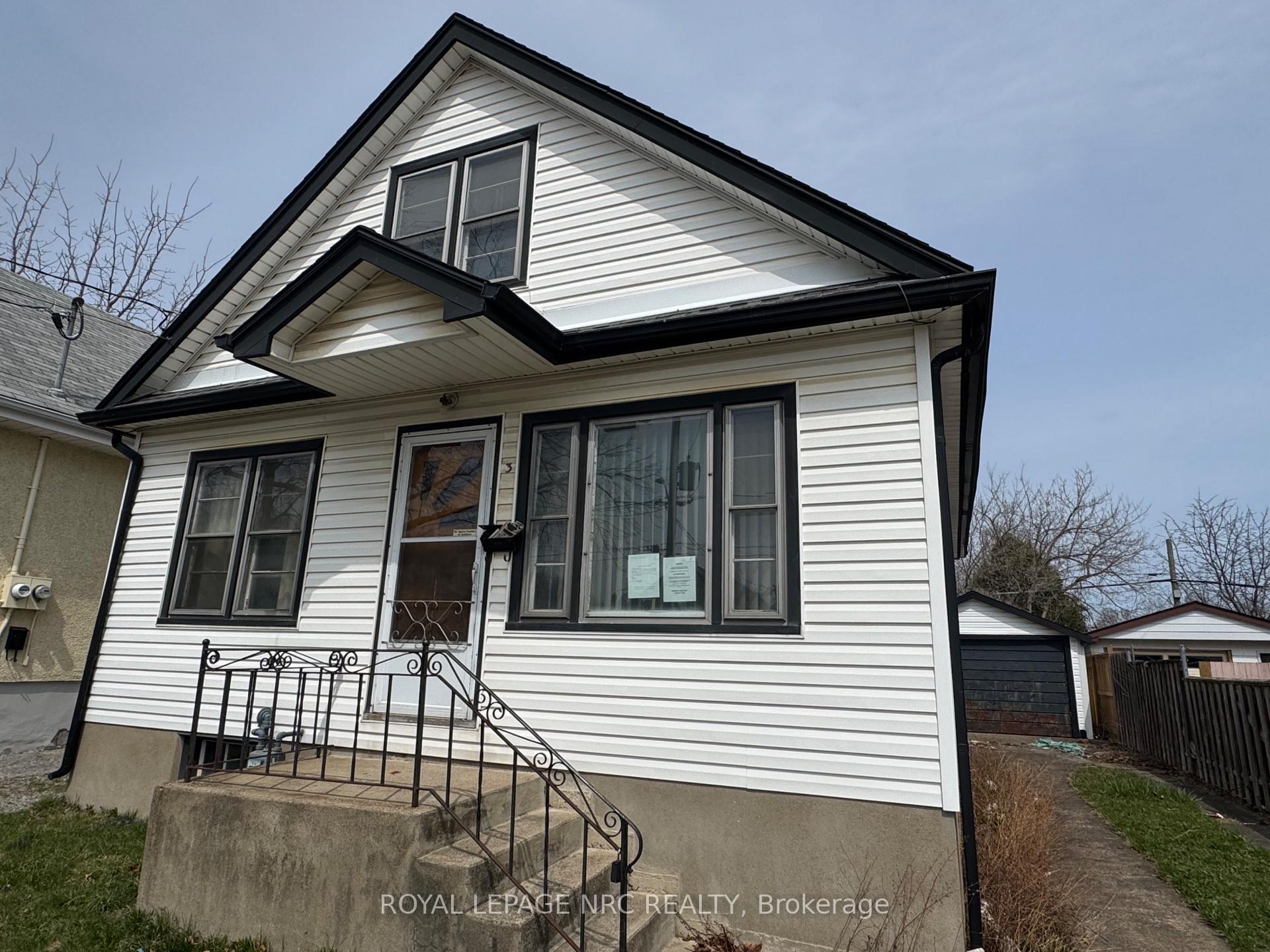 Photo 21 of 3 Eastbourne Avenue, St. Catharines, Facer — HOMEH