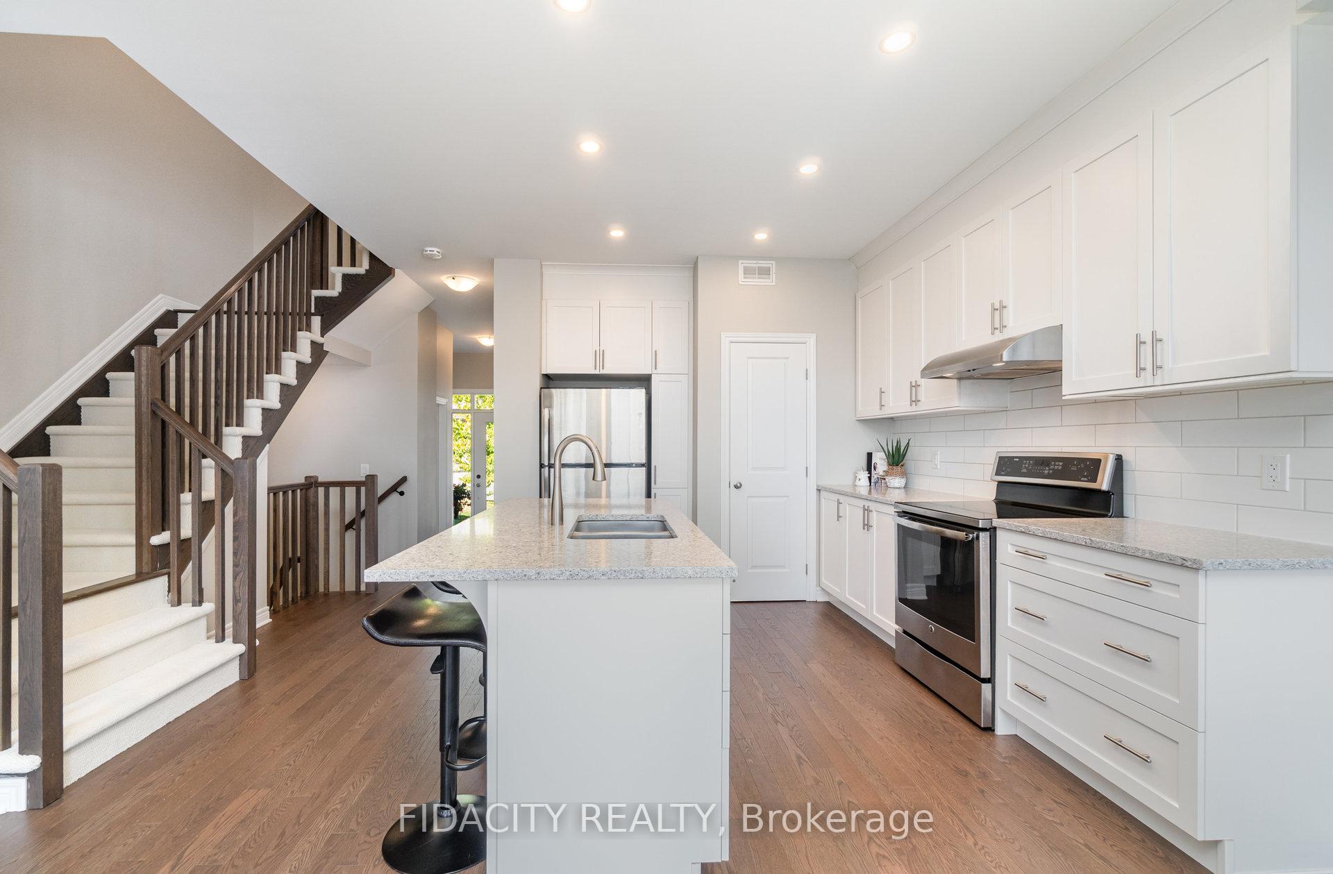 Photo 14 of 508 Bulat Court, Ottawa, Stittsville (North) — HOMEH