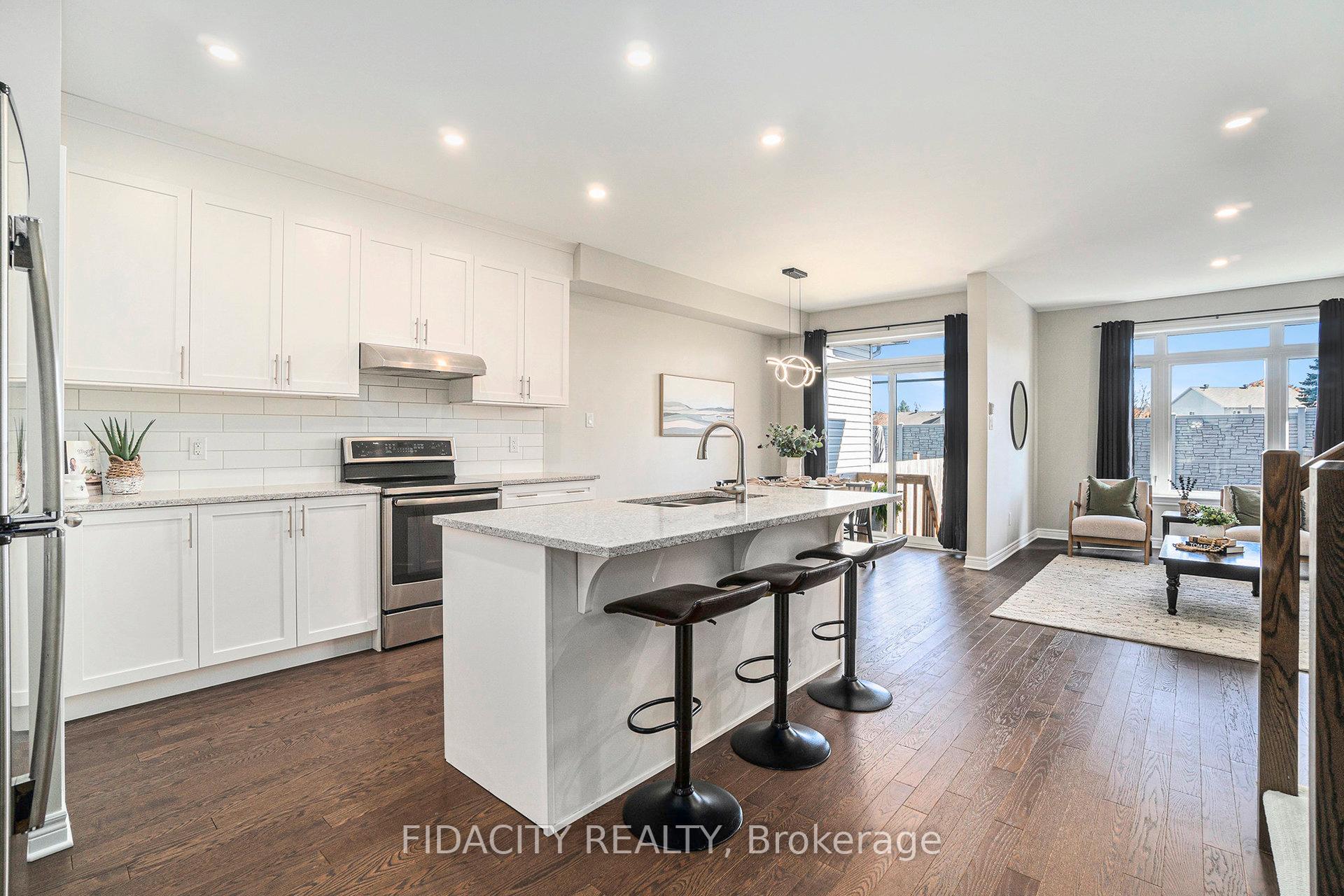 Photo 15 of 508 Bulat Court, Ottawa, Stittsville (North) — HOMEH