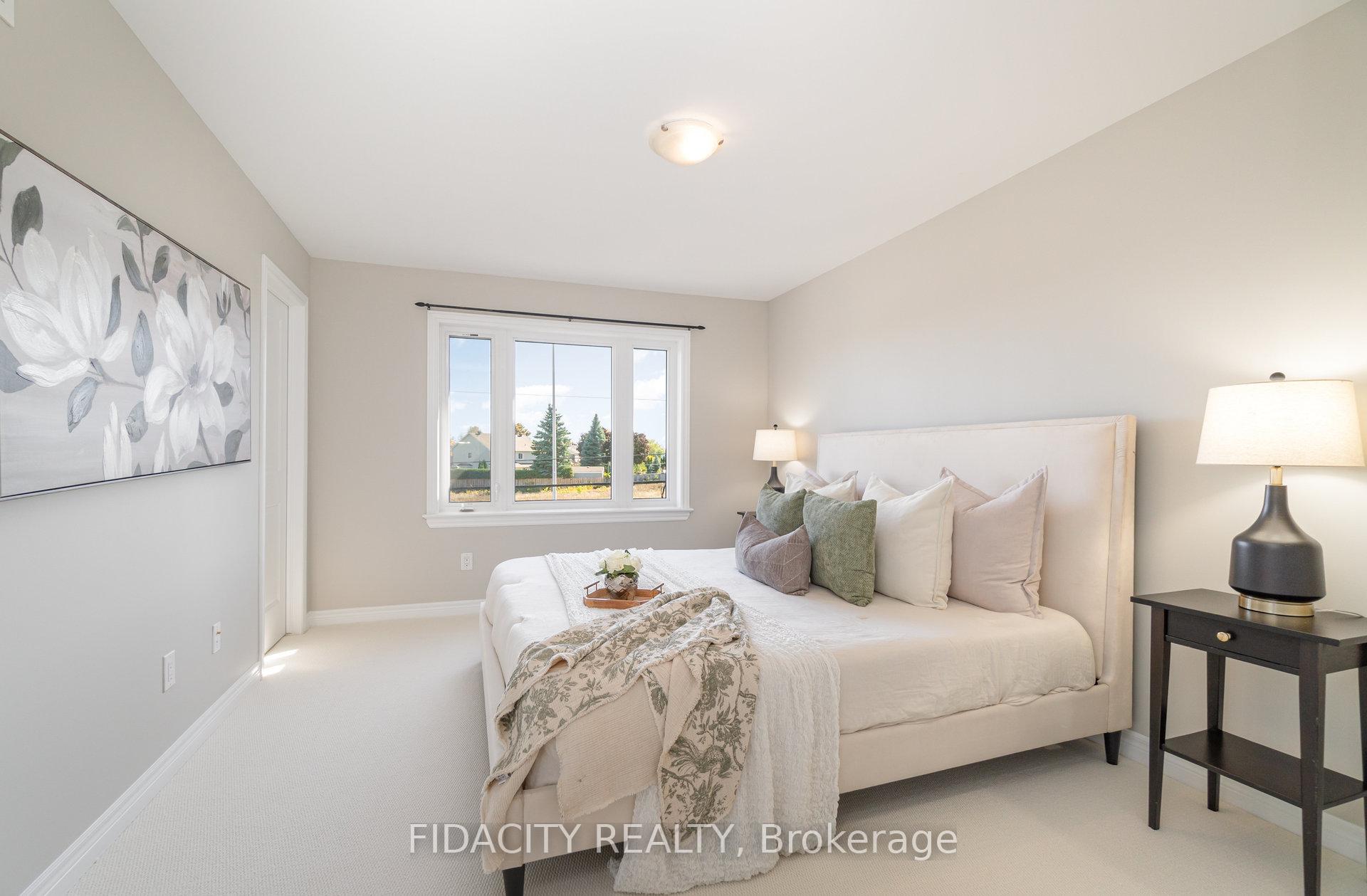 Photo 19 of 508 Bulat Court, Ottawa, Stittsville (North) — HOMEH